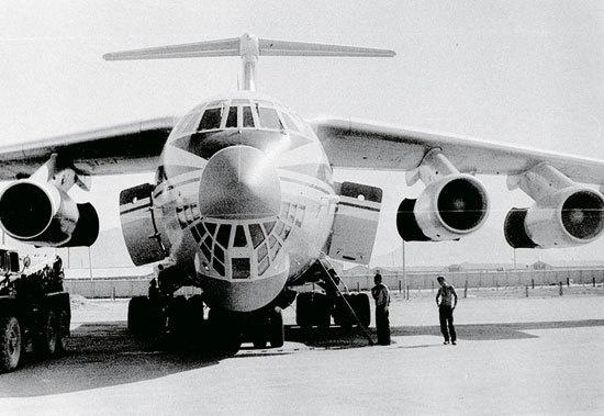 Камуфляж и бортовые эмблемы авиатехники советских ВВС в афганской кампании