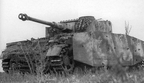 Средний танк PZ.IV. «Рабочая лошадка» Панцерваффе