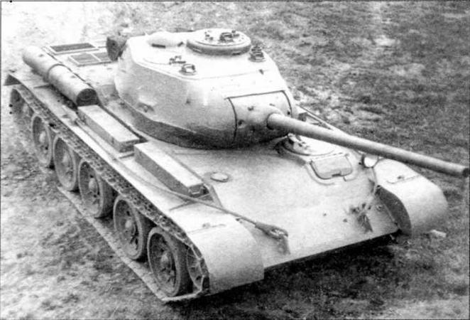 Средний танк Т-54