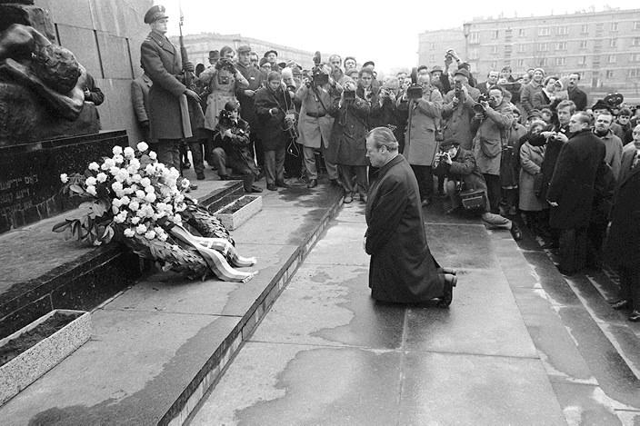 Неудобное прошлое. Память о государственных преступлениях в России и других странах